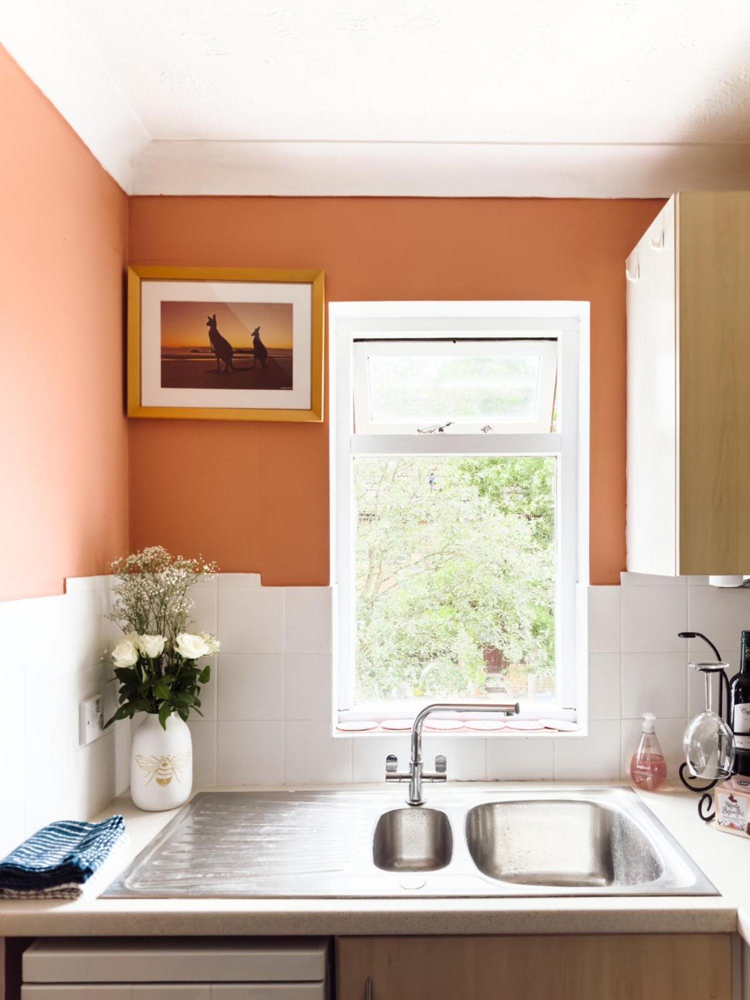 Beautiful Apartment In Guildford With Parking Send Bagian luar foto