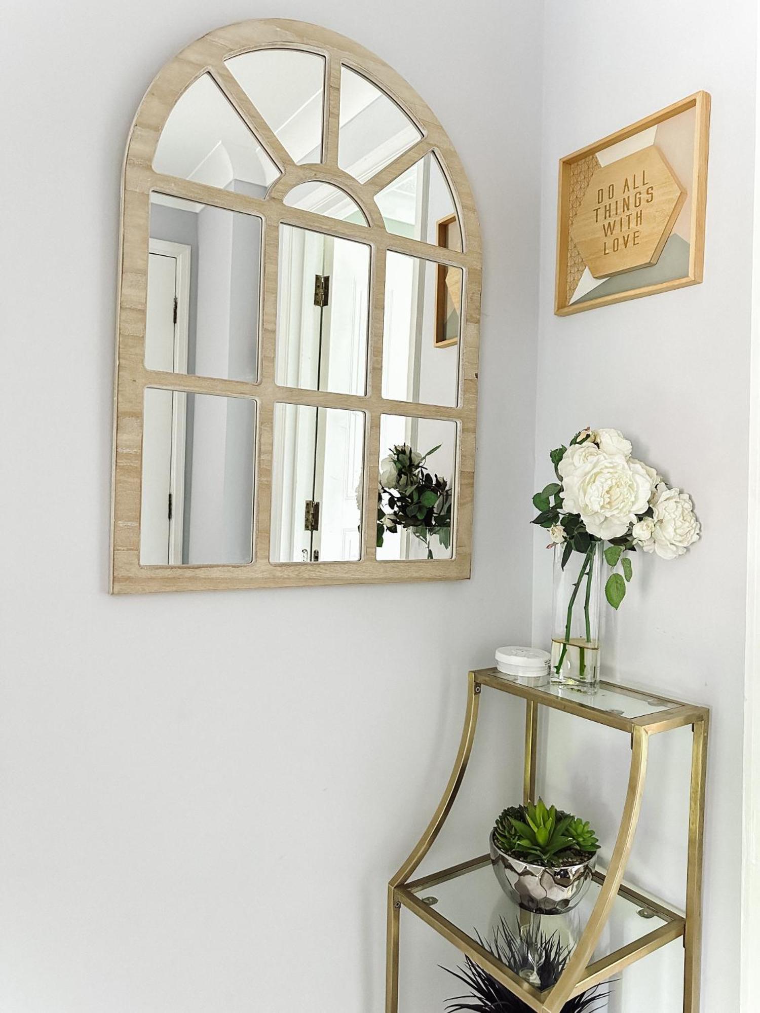 Beautiful Apartment In Guildford With Parking Send Bagian luar foto